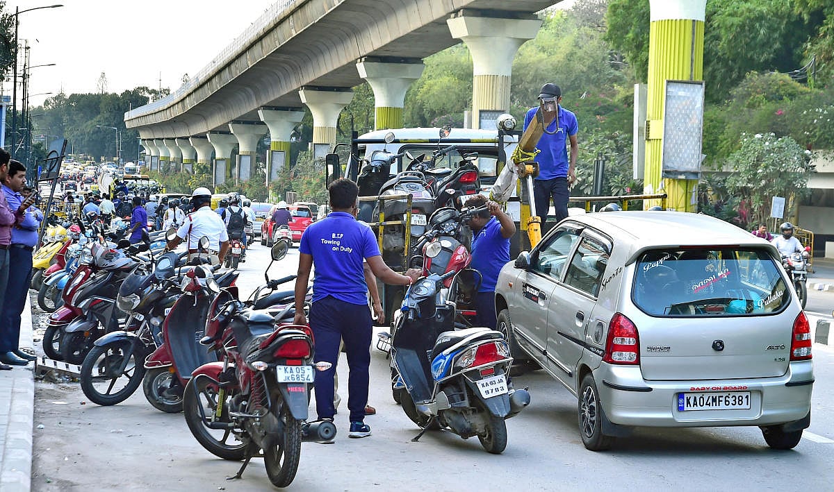 ಬೆಂಗಳೂರಿನಲ್ಲಿ ಮತ್ತೆ ಟೋಯಿಂಗ್: ಪ್ರಸ್ತಾವ ಸಲ್ಲಿಸಿಲ್ಲವೆಂದ ಜಂಟಿ ಕಮಿಷನರ್