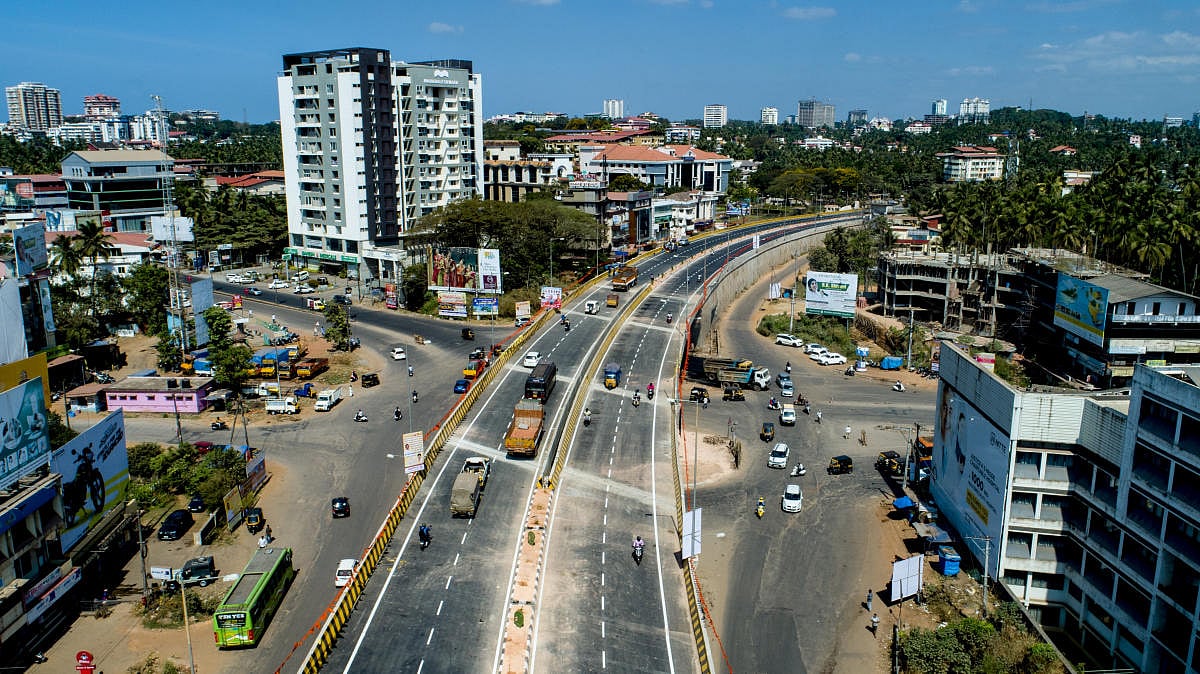 ಪಂಪ್‌ವೆಲ್–ಕರಾವಳಿ ವೃತ್ತ ಚತುಷ್ಪಥ ಕಾಮಗಾರಿ: ಸಂಚಾರ ಮಾರ್ಗ  4 ತಿಂಗಳು ಮಾರ್ಪಾಡು