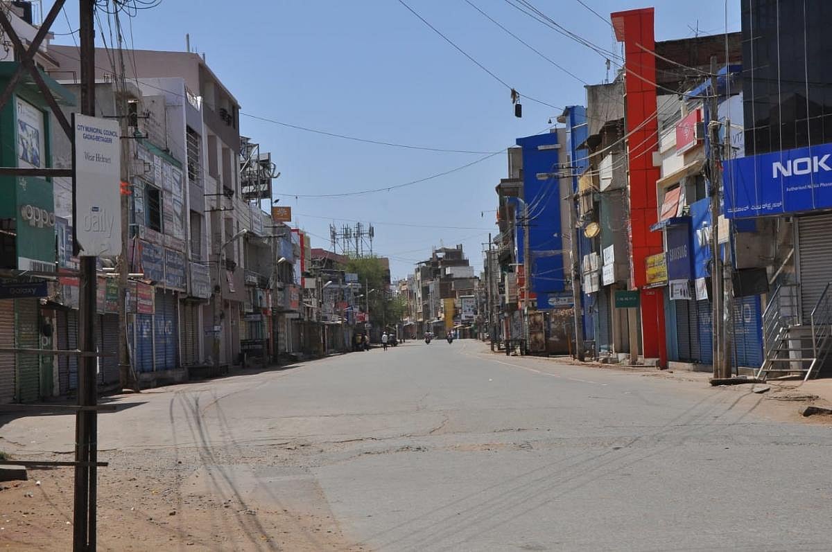 ಮಣಿಪುರ: ಗುಂಡಿನ ದಾಳಿಗೆ 3 ಬಲಿ; ಐದು ಜಿಲ್ಲೆಗಳಲ್ಲಿ ಕರ್ಪ್ಯೂ ಜಾರಿ