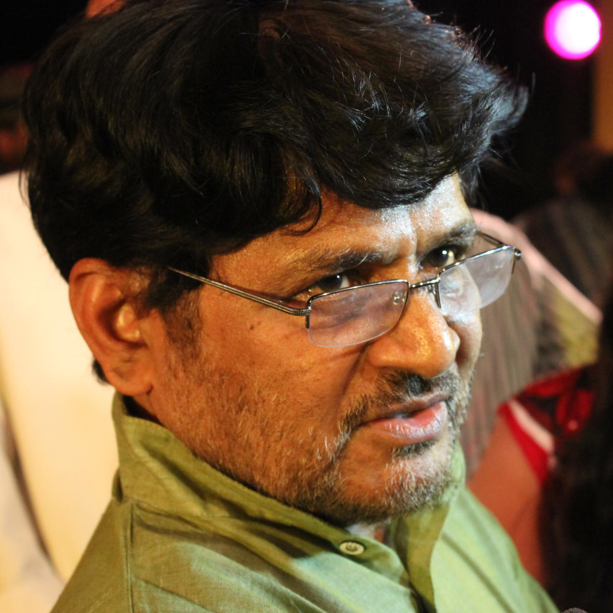 ಗಟ್ಟಿತನ ಕಲಿಸಲು ರಂಗಭೂಮಿಯೇ ಬೇಕು!