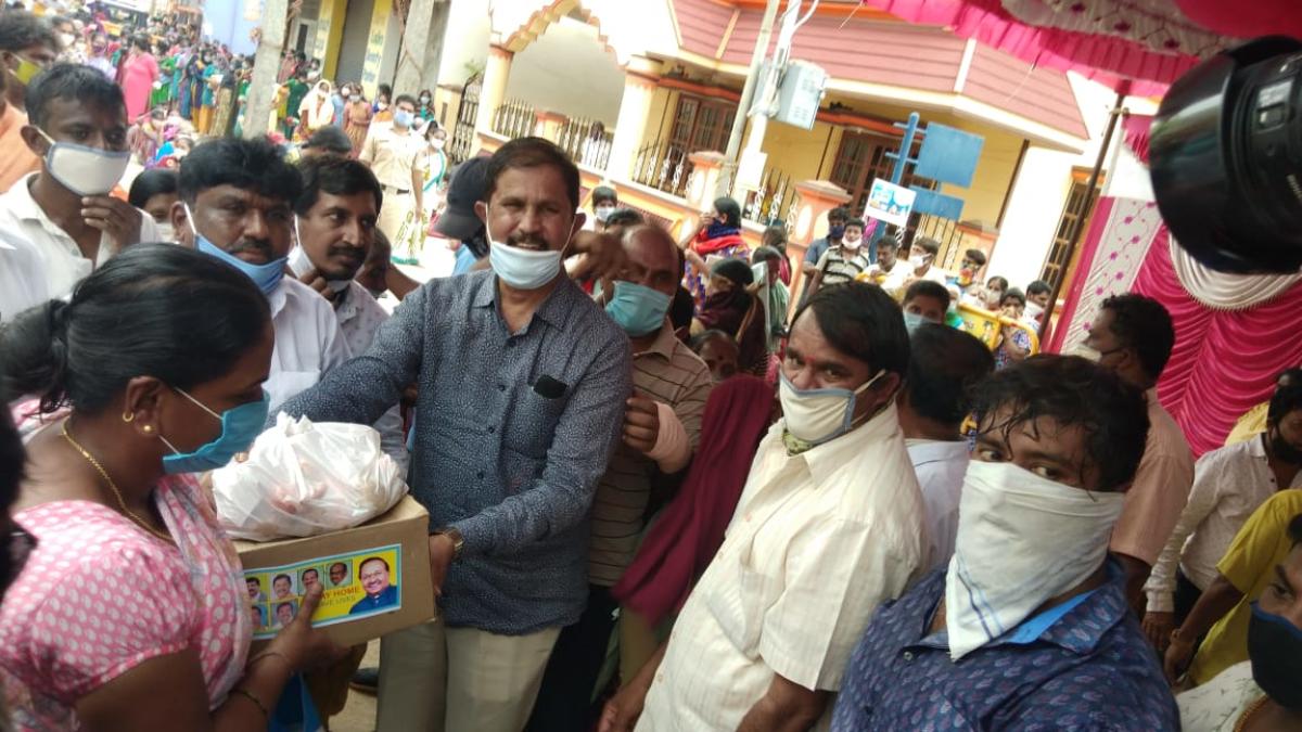 ಲಾಕ್‌ಡೌನ್ | ಸಂಕಷ್ಟದ ಜನರಿಗೆ ತ್ವರಿತ ಸ್ಪಂದನೆ