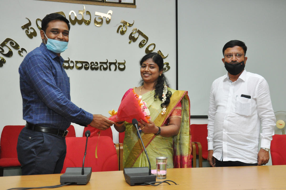 ಚಾಮರಾಜನಗರ: ಎಂ ಅಶ್ವಿನಿ ಜಿಲ್ಲಾ ಪಂಚಾಯತ್ ನೂತನ ಅಧ್ಯಕ್ಷೆ