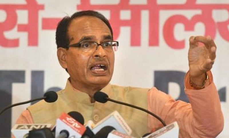 ಮುರಿದ ಸೀಟಿನಲ್ಲಿ ಪ್ರಯಾಣಿಸಿದ ಸಚಿವ ಚೌಹಾಣ್: ಕ್ಷಮೆಯಾಚಿಸಿದ 'ಏರ್‌ ಇಂಡಿಯಾ'