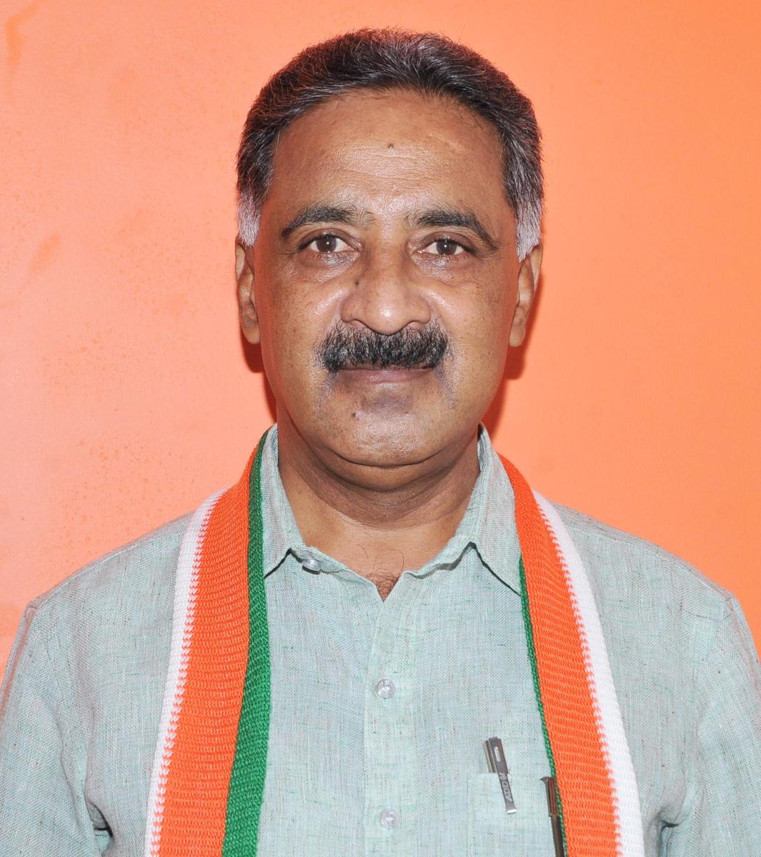 ನಿರುದ್ಯೋಗ ಸಮಸ್ಯೆ ಬಗೆಹರಿಸದ ಬಿಜೆಪಿ: ರಮೇಶ ಬಾಬು 