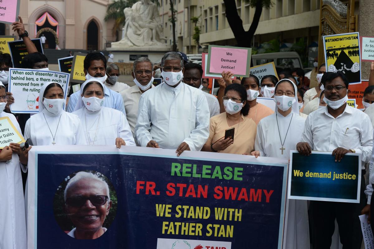 ಸ್ಟ್ಯಾನ್ ಸ್ವಾಮಿ ಇರುವ ಜೈಲಿಗೆ ಸ್ಟ್ರಾ, ಸಿಪ್ಪರ್ ಕಳುಹಿಸಲು ಮುಂದಾದ ಸಂಸ್ಥೆ