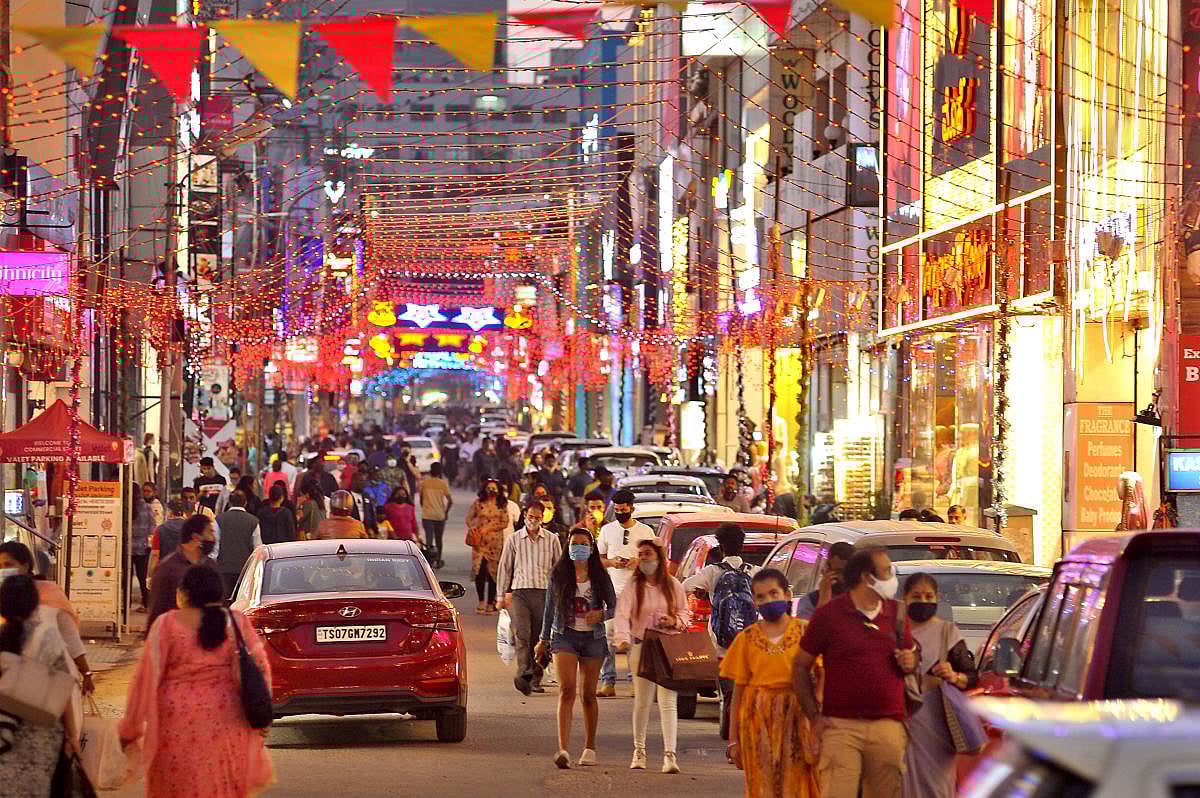 ಈ ಎಲ್ಲಾ ರಸ್ತೆಗಳು ಬಂದ್: ಹೊಸ ವರ್ಷಾಚರಣೆಗೆ ತೆರಳುವ ಮುನ್ನ ಈ ಸುದ್ದಿ ಓದಿ