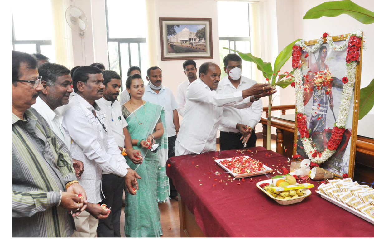ಅಂಬಿಗರ ಚೌಡಯ್ಯ ಜಯಂತಿ ಸರಳ ಆಚರಣೆ