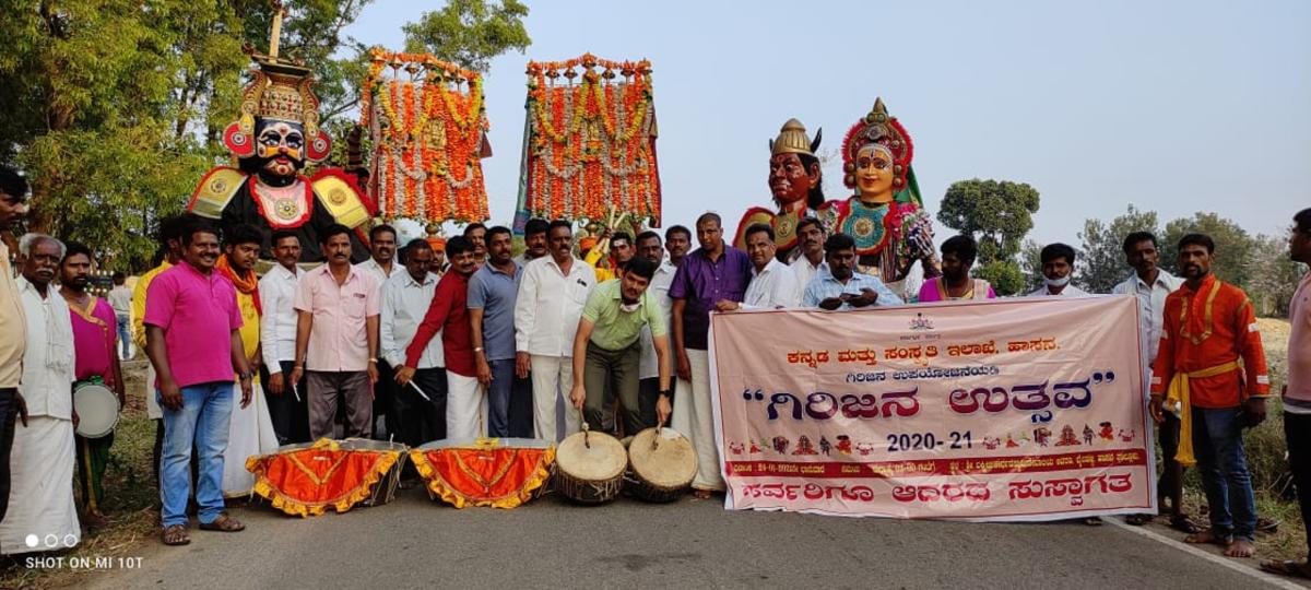 ಬೈಲಹಳ್ಳಿಯಲ್ಲಿ ಗಿರಿಜನ ಉತ್ಸವದ ಸಂಭ್ರಮ
