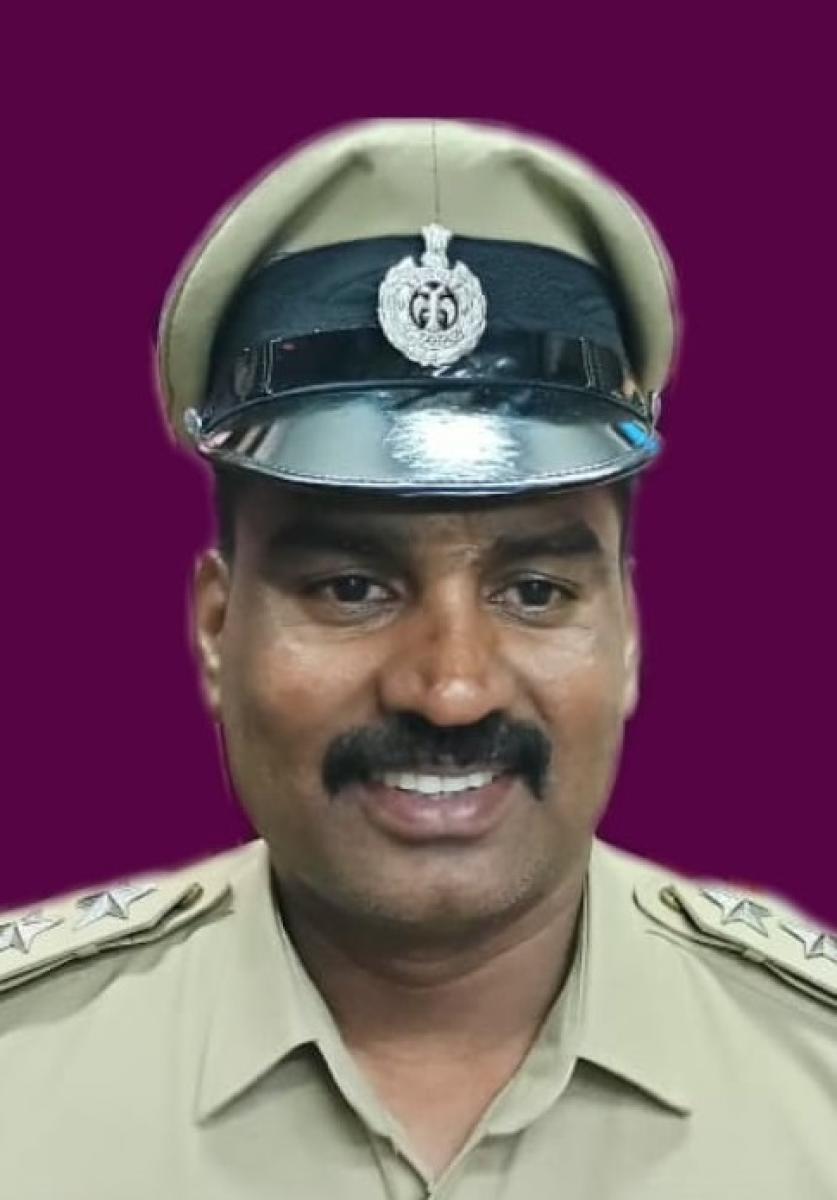 ಮಹಿಳಾ ಠಾಣೆ ಇನ್‌ಸ್ಪೆಕ್ಟರ್‌ ಬಿ.ಪುಟ್ಟಸ್ವಾಮಿಗೆ ರಾಷ್ಟ್ರಪತಿ ಪದಕ