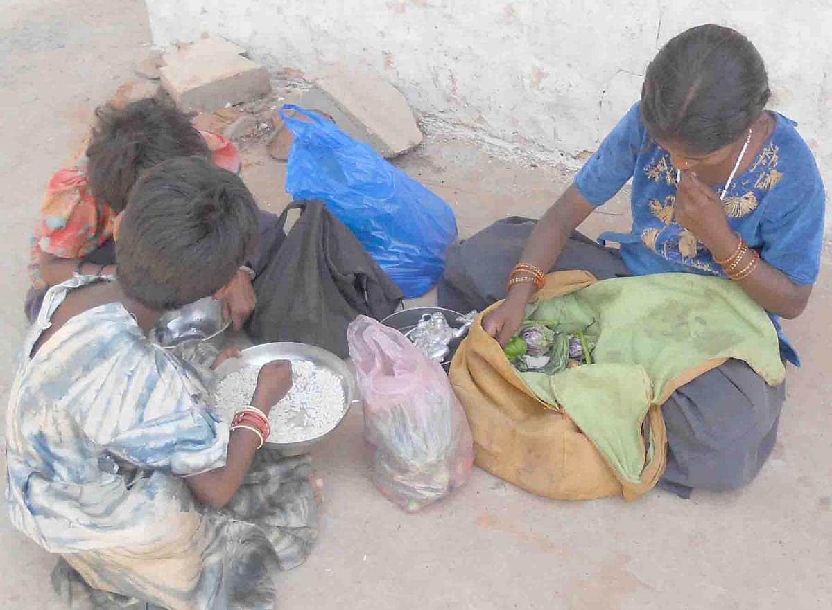 ಭಿಕ್ಷುಕರ ನಿರ್ಮೂಲನೆಗೆ ಜನರ ಬೆಂಬಲ ಅಗತ್ಯ: ಕೇಂದ್ರ ಸಚಿವ ವೀರೇಂದ್ರ ಕುಮಾರ್