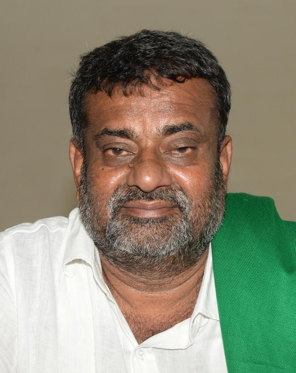 ನಾಲೆಗಳಿಗೆ ನೀರು ಹರಿಸಲು ಬಡಗಲಪುರ ನಾಗೇಂದ್ರ ಒತ್ತಾಯ