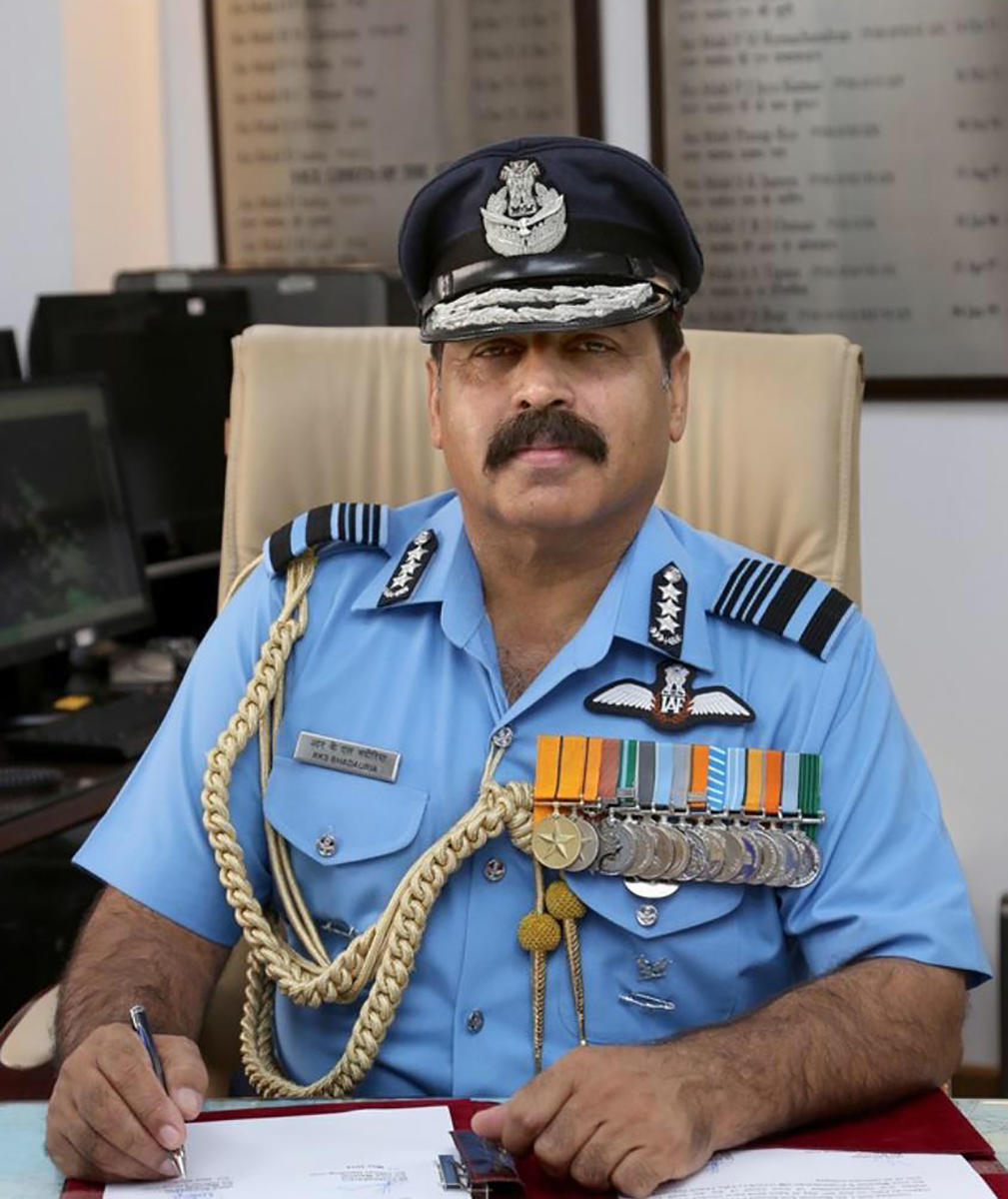 ಸಿದ್ಧತೆ ಗರಿಷ್ಠ ಮಟ್ಟದಲ್ಲಿಡಲು ವಾಯುಪಡೆ ಮುಖ್ಯಸ್ಥರ ಸೂಚನೆ