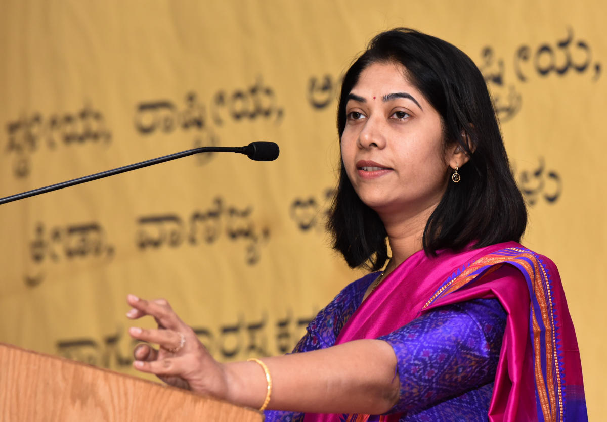 ಸಿ ಶಿಖಾ ಸೇರಿ ಏಳು ಐಎಎಸ್ ಅಧಿಕಾರಿಗಳ ವರ್ಗಾವಣೆ