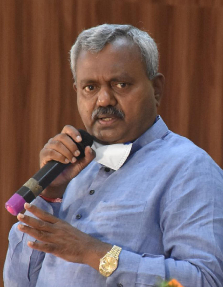ಕೋವಿಡ್‌ನಿಂದ ಮೃತಪಟ್ಟ ರೈತರ ಸಾಲಮನ್ನಾ: ಸಚಿವ ಎಸ್.ಟಿ.ಸೋಮಶೇಖರ್