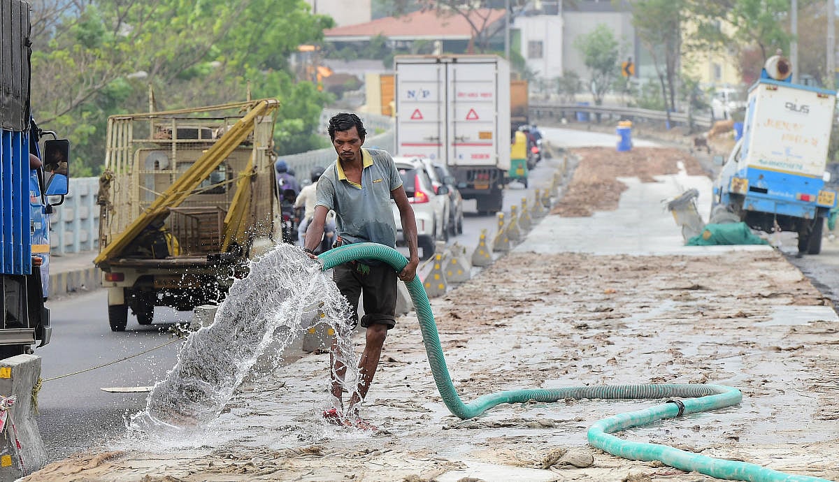 ಬೆಂಗಳೂರು: ₹754 ಕೋಟಿ ವೆಚ್ಚದಲ್ಲಿ 61 ಕಿ.ಮೀ ರಸ್ತೆ ವೈಟ್‌ ಟಾಪಿಂಗ್