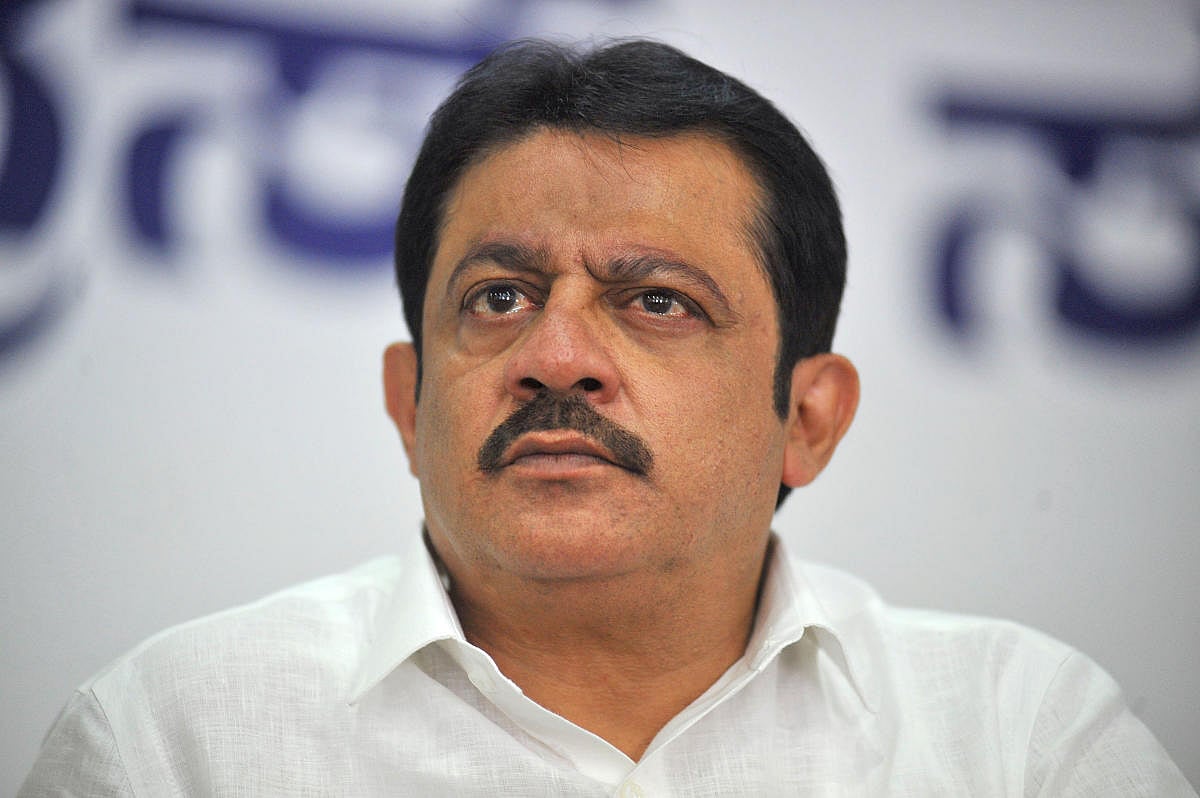 Karnataka Politics | 2028ರವರೆಗೆ ಸಿದ್ದರಾಮಯ್ಯ ಮುಖ್ಯಮಂತ್ರಿ: ಜಮೀರ್‌ ಅಹಮದ್‌