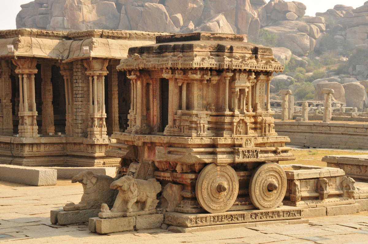 ಯುನಸ್ಕೊ ವಿಶ್ವ ಪಾರಂಪರಿಕ ತಾಣಗಳ ಮಾಹಿತಿವುಳ್ಳ ಕೃತಿ ಬಿಡುಗಡೆ