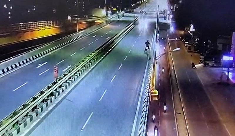 ಬೆಂಗಳೂರು: ಎಲೆಕ್ಟ್ರಾನಿಕ್‌ ಸಿಟಿ ಮೇಲ್ಸೇತುವೆಯಲ್ಲಿ ರಾತ್ರಿ ಸಂಚಾರ ಬಂದ್‌ 