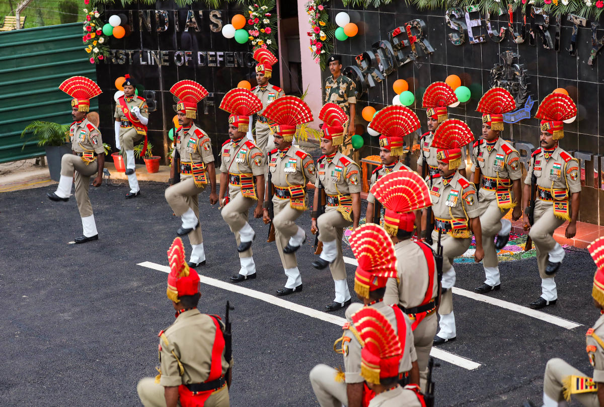 ಜಮ್ಮು ಸಮೀಪವೂ ವಾಘಾ ಗಡಿ ರೀತಿಯ ಕವಾಯತು ಆರಂಭ