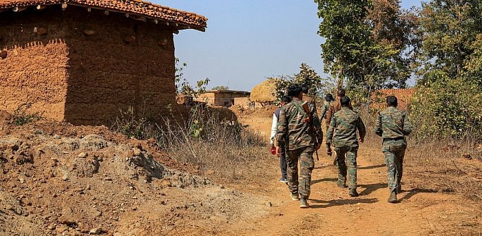 ಛತ್ತೀಸಗಢದಲ್ಲಿ ಎನ್‌ಕೌಂಟರ್‌: ಇಬ್ಬರು ನಕ್ಸಲರ ಹತ್ಯೆ, ಶಸ್ತ್ರಾಸ್ತ್ರಗಳು ವಶ