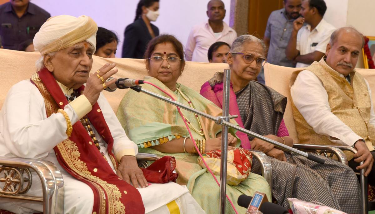 ಕಲಬುರಗಿ: ‘ಕಲ್ಯಾಣದಲ್ಲಿ ಶೈಕ್ಷಣಿಕ ಕ್ರಾಂತಿ ಮಾಡಿದ ಅಪ್ಪ’
