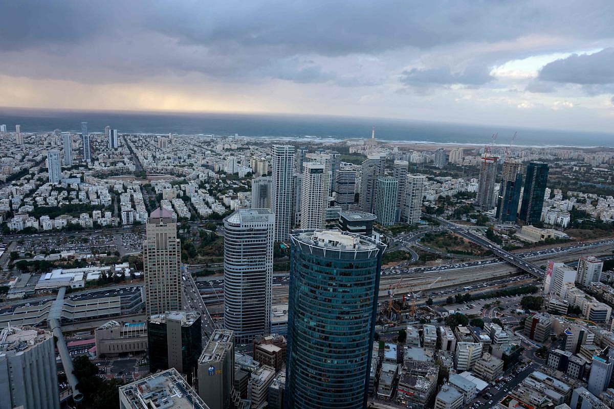 ಟೆಲ್‌ ಅವಿವ್‌ ಮೇಲೆ ಕ್ಷಿಪಣಿ ಉಡಾಯಿಸಿದ ಹಿಜ್ಬುಲ್ಲಾ