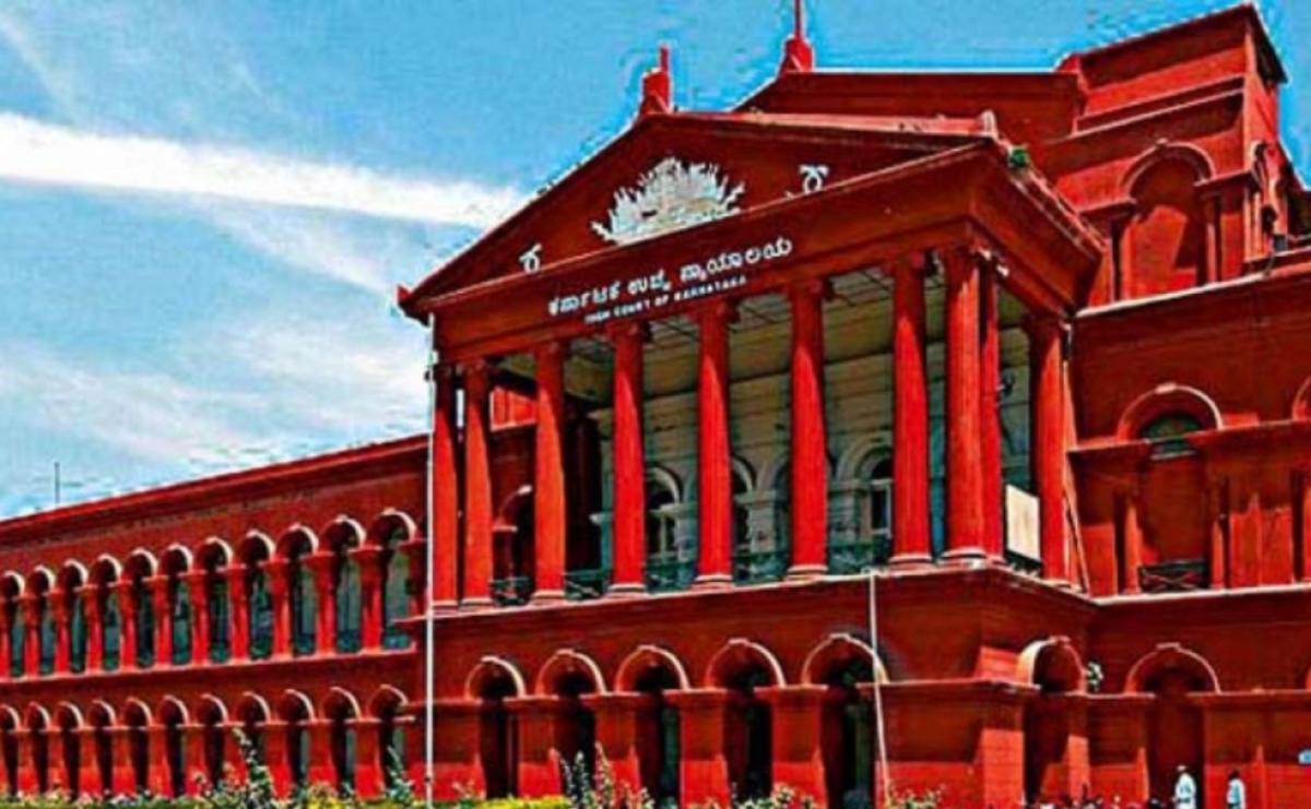 ಆರ್‌ಸಿ ಸ್ಮಾರ್ಟ್‌ ಕಾರ್ಡ್‌ ಪ್ರಶ್ನಿಸಿ ರಿಟ್‌: ನೋಟಿಸ್‌
