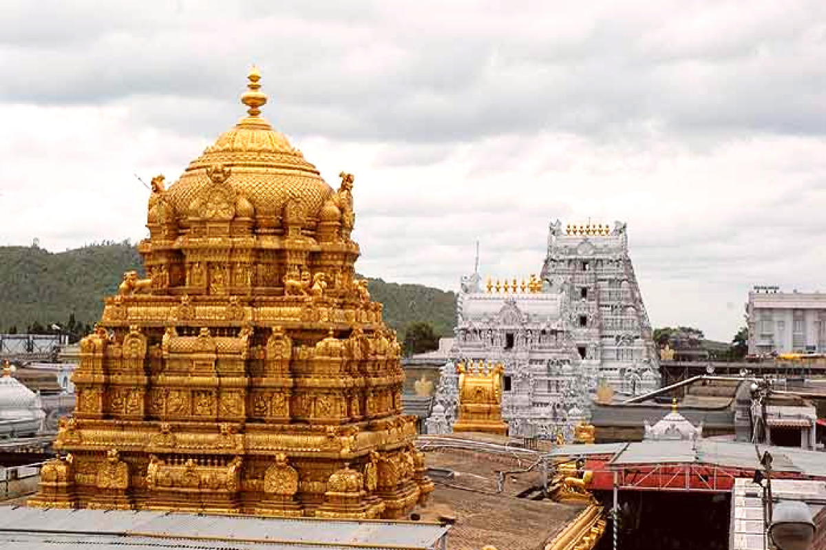 ತಿರುಪತಿ ವೆಂಕಟೇಶ್ವರ ದೇಗುಲಕ್ಕೆ ₹ 9.2 ಕೋಟಿ ಆಸ್ತಿ ದಾನ ಮಾಡಿದ ಮಹಿಳೆ