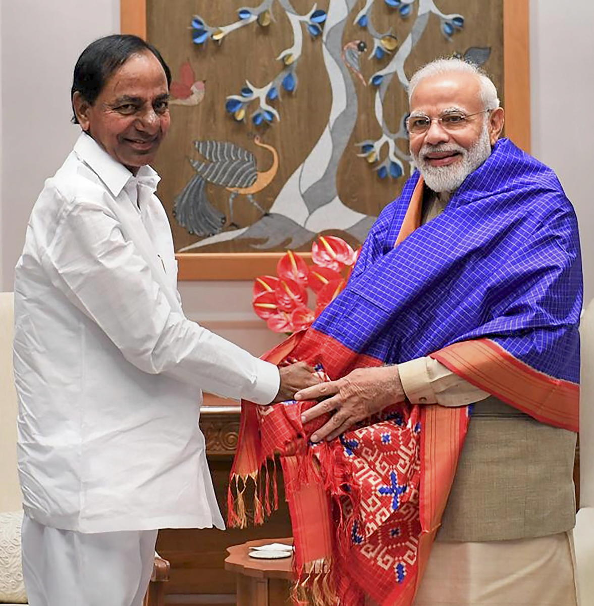 ಬಿಜೆಪಿಯನ್ನು ಟೀಕಿಸುತ್ತಿರುವ ಕೆಸಿಆರ್‌ಗೆ ಪ್ರಧಾನಿ ಮೋದಿಯಿಂದ ಜನ್ಮದಿನದ ಶುಭಾಶಯ