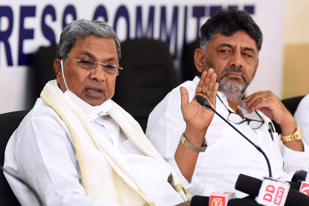 ಹಾವೇರಿ: ಸಿದ್ದರಾಮಯ್ಯ ಮೂರ್ತಿ ಅನಾವರಣಗೊಳಿಸಿದ ಡಿ.ಕೆ. ಶಿವಕುಮಾರ್‌