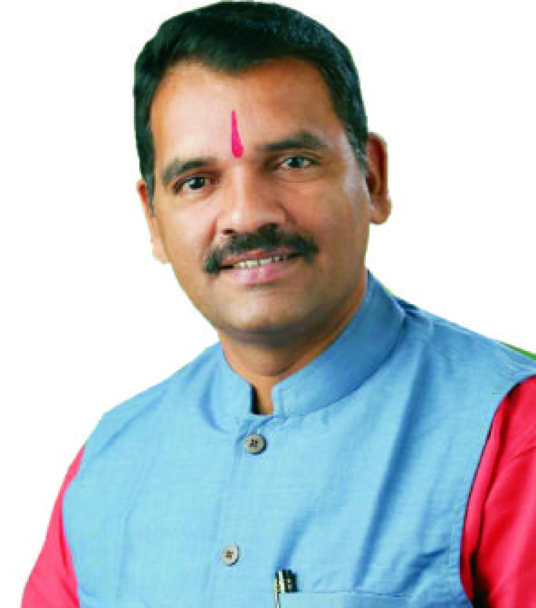 ಕಾಂಗ್ರೆಸ್ ನಾಯಕರಿಂದ 1 ಮತಕ್ಕೆ ₹10 ಸಾವಿರ ಹಂಚಿಕೆ: ಬಿಜೆಪಿ ಶಾಸಕ ಬೆನಕೆ ಆರೋಪ