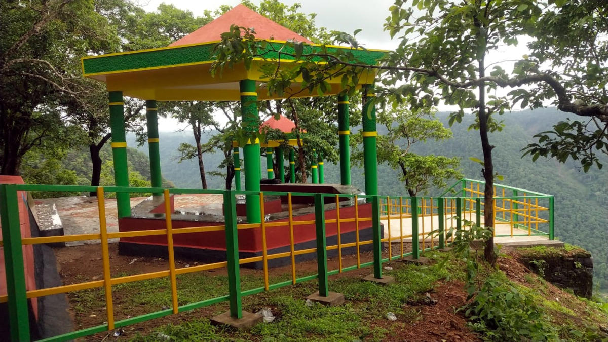 ಜೇನುಕಲ್ಲು ಗುಡ್ಡವೀಗ ಮತ್ತಷ್ಟು ಸುಂದರ