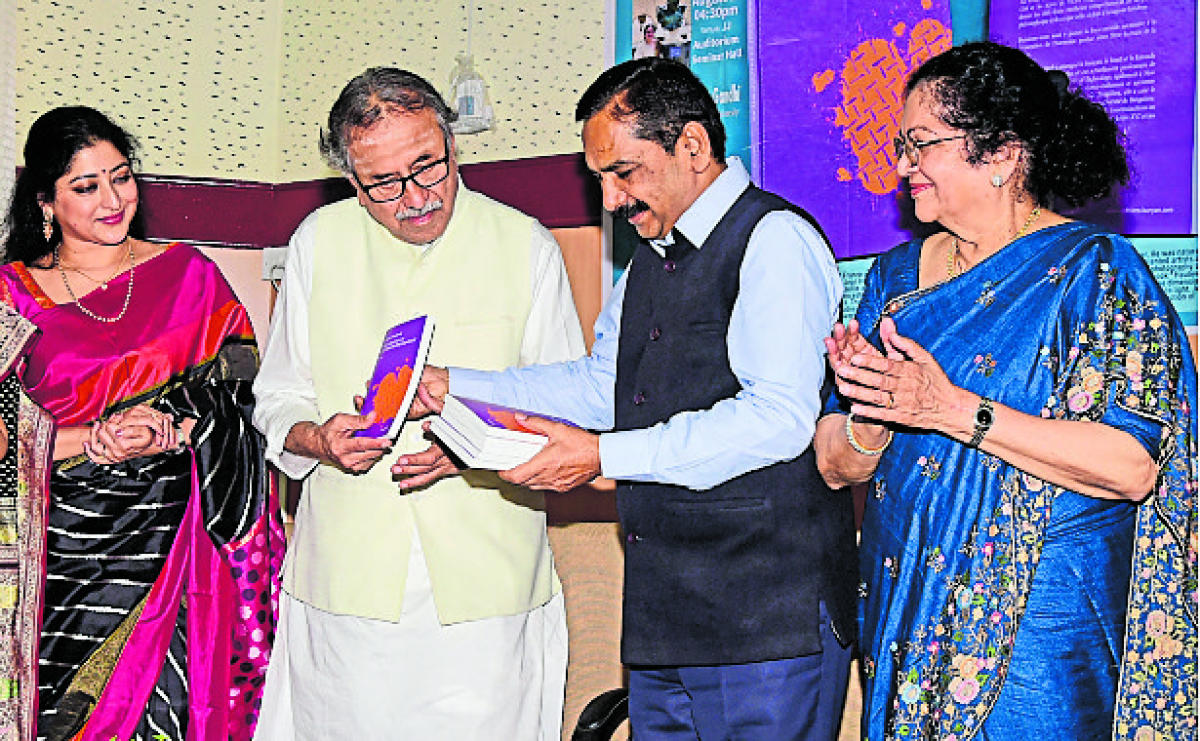 ವಚನ ಸಾಹಿತ್ಯ ಯಾವುದಕ್ಕೂ ಕಮ್ಮಿ ಇಲ್ಲ: ಅರವಿಂದ ಜತ್ತಿ