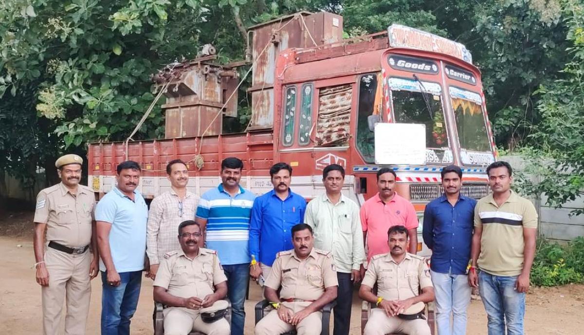 ವಿದ್ಯುತ್ ಪರಿವರ್ತಕ ಕಳ್ಳತನ: ಇಬ್ಬರ ಬಂಧನ