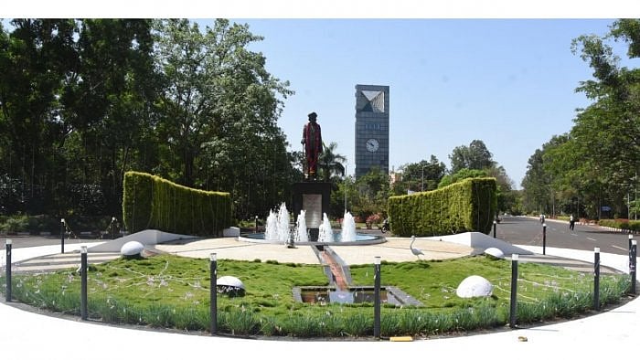 ಉನ್ನತ ಸ್ಥಾನ, ಉತ್ತಮ ವೇತನವೇ ಸಾಧನೆಯಲ್ಲ:  ಟಿ.ಜಿ.ಸೀತಾರಾಂ