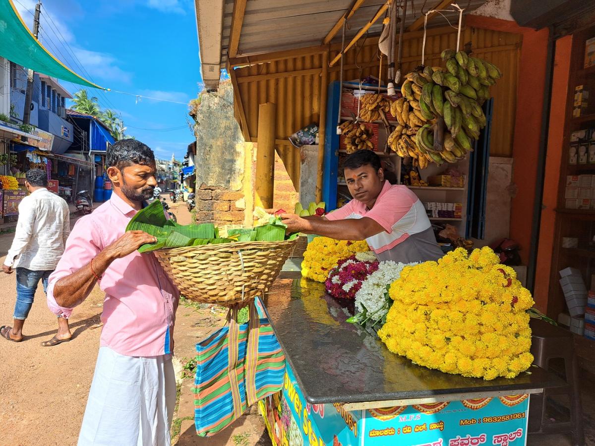 ಮೂಕಾಂಬಿಕೆ ಪೂಜೆಗೆ ಭಟ್ಕಳ ಮಲ್ಲಿಗೆ