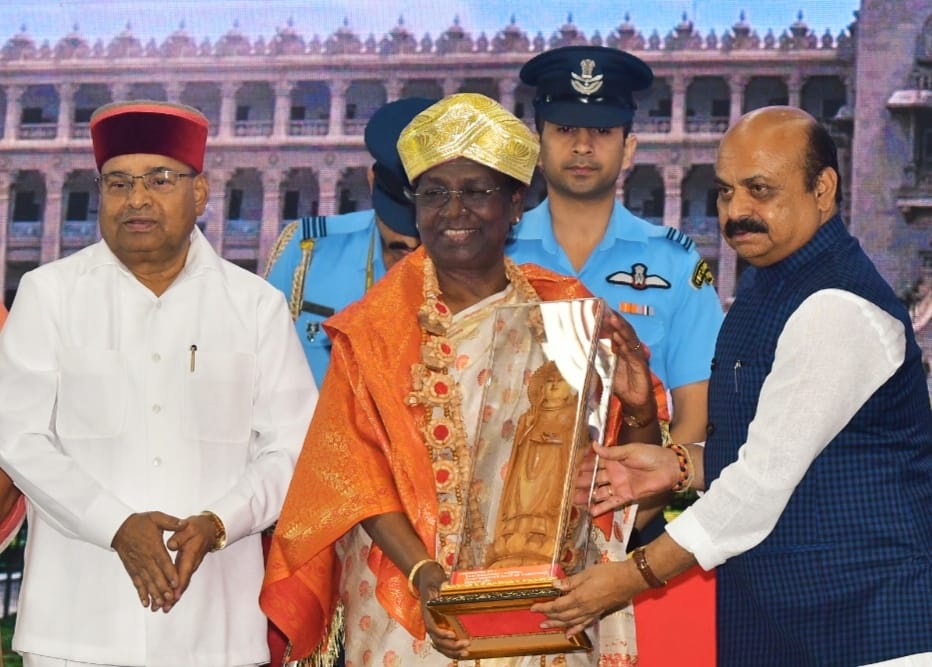 ನಾನು ಏನೇ ಆಗಿದ್ದರೂ ನಿಮ್ಮ ಸೇವೆಗಾಗಿ: ರಾಷ್ಟ್ರಪತಿ ದ್ರೌಪದಿ ಮುರ್ಮು 