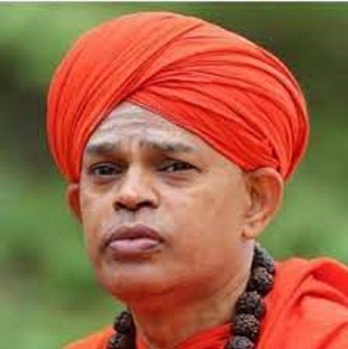 ಜೈಲಿನಲ್ಲಿ ಮುರುಘರಿಗೆ ವಿಶೇಷ ಆತಿಥ್ಯ: ಕ್ರಮಕ್ಕೆ ಹೈಕೋರ್ಟ್‌ ಸಿಜೆಗೆ ಮನವಿ