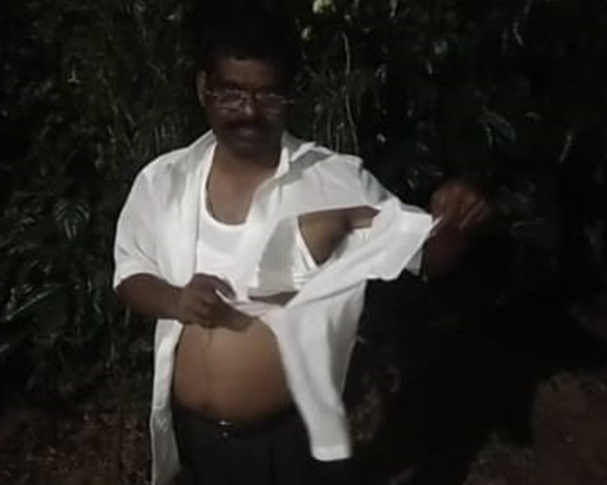 ಆನೆ ದಾಳಿಗೆ ಮಹಿಳೆ ಸಾವು: ಶಾಸಕ ಕುಮಾರಸ್ವಾಮಿ ಮೇಲೆ ಹಲ್ಲೆ