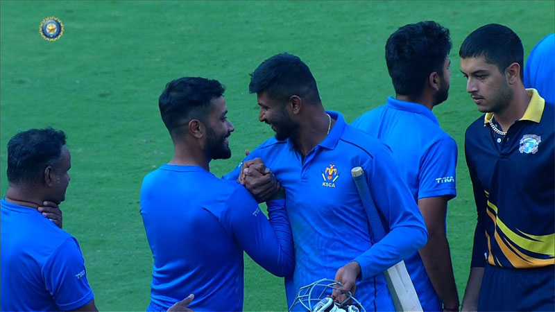 ವಿಜಯ್‌ ಹಜಾರೆ ಟ್ರೋಫಿ: ಸೆಮಿಫೈನಲ್‌ಗೆ ಕರ್ನಾಟಕ