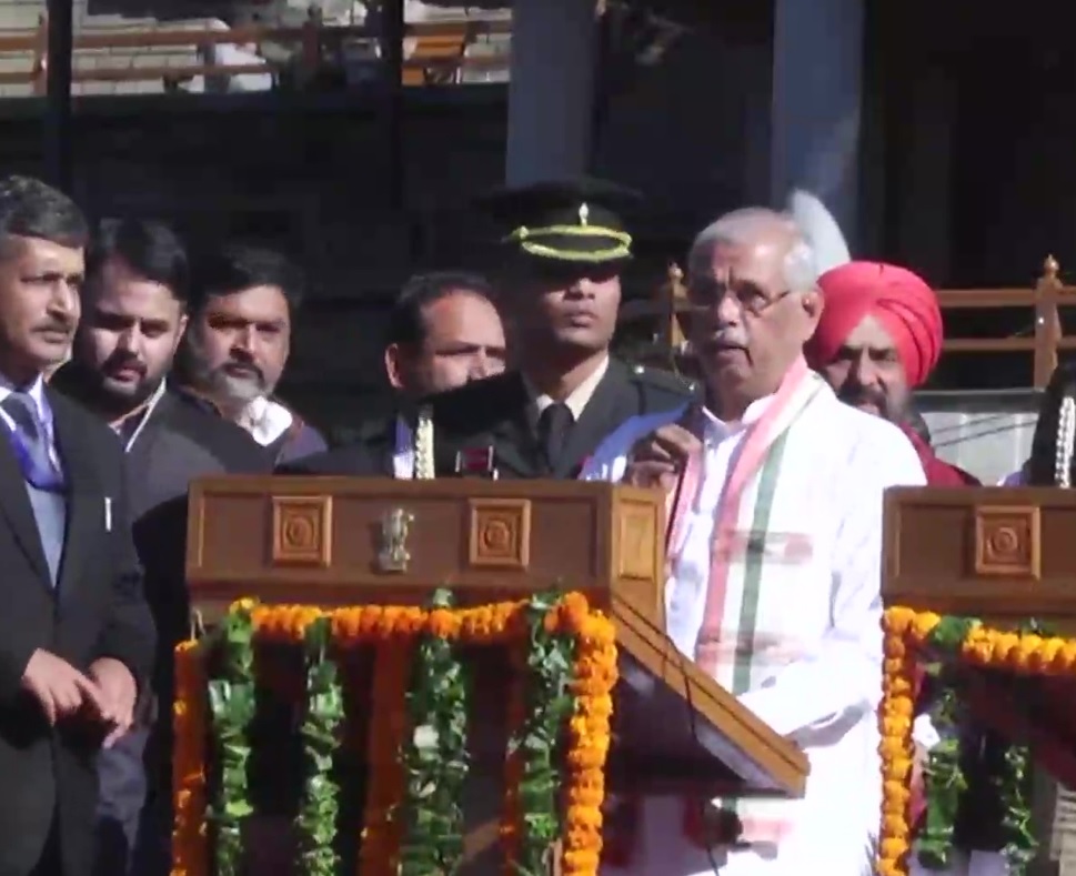 ಹಿಮಾಚಲ ಪ್ರದೇಶ ಮುಖ್ಯಮಂತ್ರಿಯಾಗಿ ಸುಖ್ವಿಂದರ್ ಸಿಂಗ್ ಪ್ರಮಾಣ ವಚನ ಸ್ವೀಕಾರ