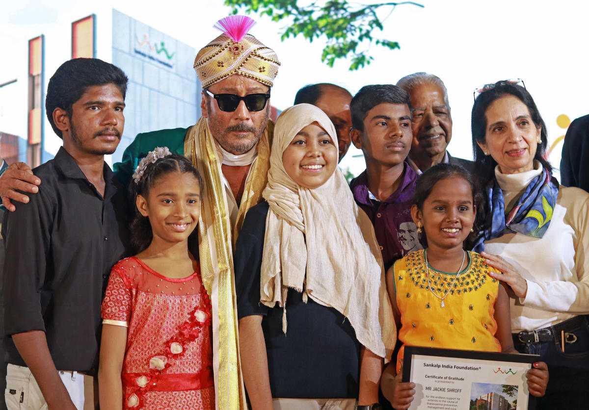 ಬೆಂಗಳೂರಿನಲ್ಲಿ ಥಲಸ್ಸಿಮಿಯಾ ಕೇಂದ್ರ ಉದ್ಘಾಟಿಸಿದ ಜಾಕಿ ಶ್ರಾಫ್