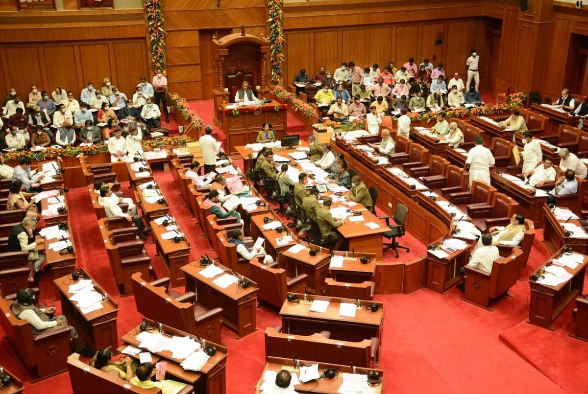 ಅಧಿವೇಶನ | ವಿಧಾನ ಪರಿಷತ್, ವಿಧಾನಸಭೆ ಪ್ರಶ್ನೋತ್ತರಗಳು