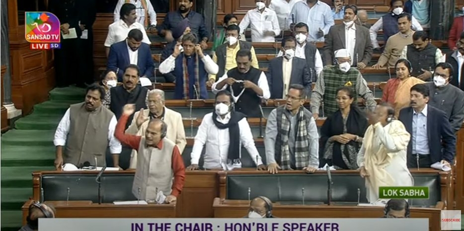 ಕೋವಿಡ್‌ ಭೀತಿ: ಮಾಸ್ಕ್‌ ಧರಿಸಿ ಕಲಾಪಕ್ಕೆ ಆಗಮಿಸಿದ ಸಂಸದರು