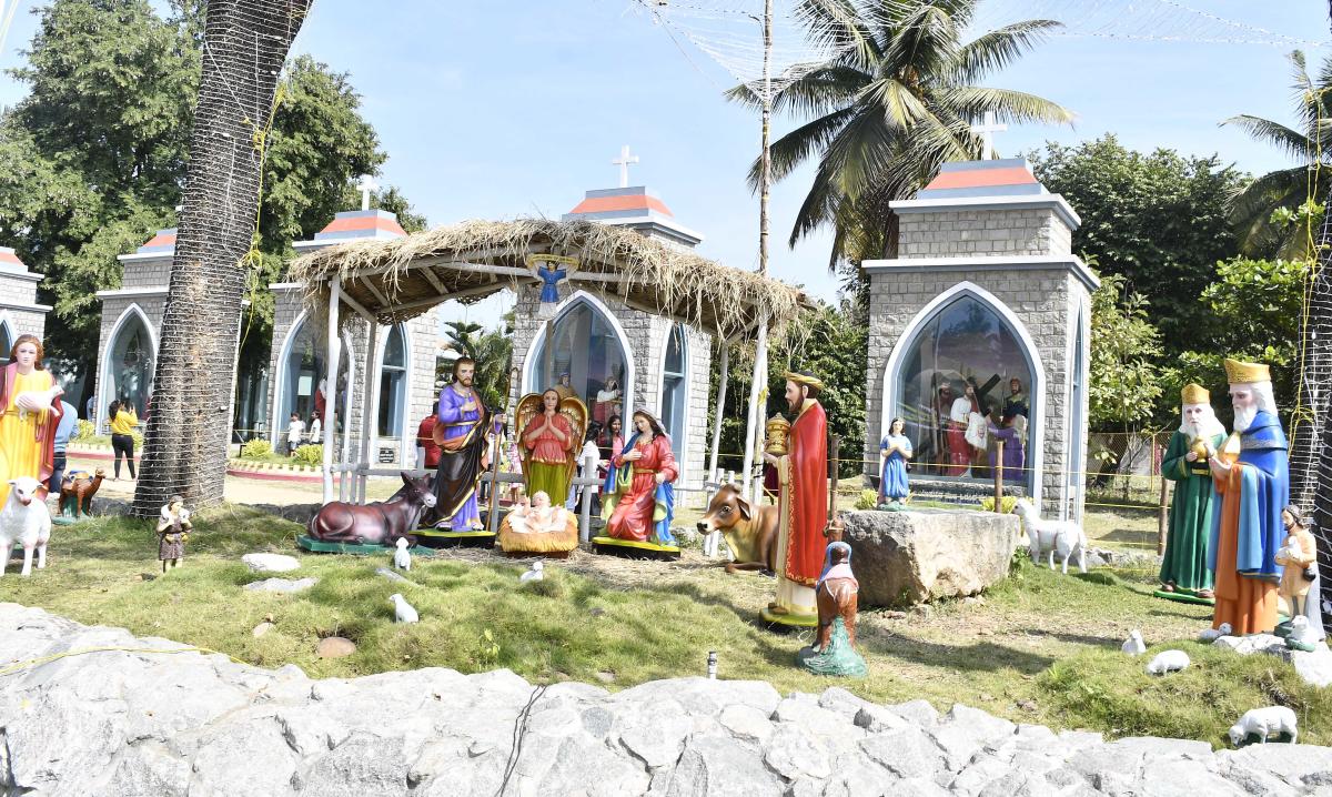 ಶಿವಮೊಗ್ಗ: ಜಿಲ್ಲೆಯಲ್ಲಿ ಸಂಭ್ರಮದ ಕ್ರಿಸ್‌ಮಸ್ ಆಚರಣೆ