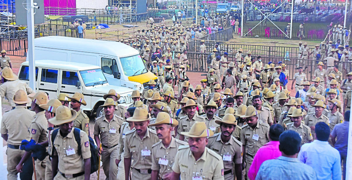ವಿದ್ಯಾನಗರಿಯಲ್ಲಿ ಮೊಳಗಲಿದೆ ಏಕತೆಯ ಗಾನ: ಇಂದಿನಿಂದ ಯುವಜನೋತ್ಸವ 