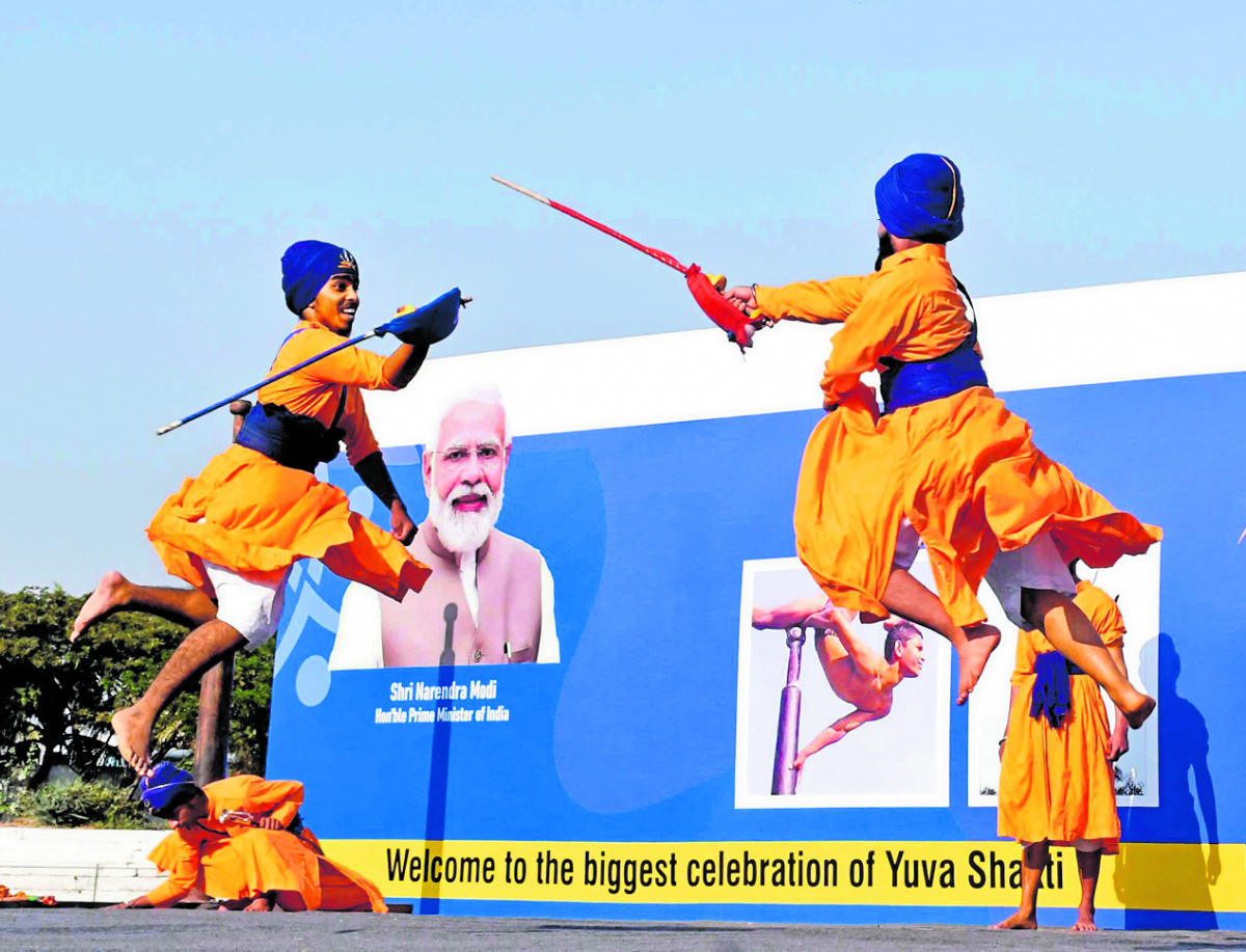 ರಾಷ್ಟ್ರೀಯ ಯುವಜನೋತ್ಸವ| ಸಮರ ಕಲೆಯ ಖಣಖಣ ನಾದ: ಮೈನವಿರೇಳಿಸಿದ ಪ್ರದರ್ಶನ