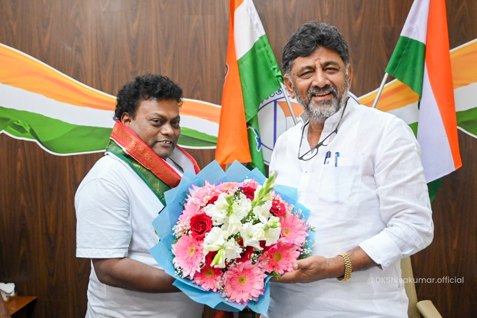 ಕಾಂಗ್ರೆಸ್ ಸಾಂಸ್ಕೃತಿಕ ಘಟಕದ ಅಧ್ಯಕ್ಷರಾಗಿ ಸಾಧು ಕೋಕಿಲ ನೇಮಕ: ಡಿಕೆಶಿ ಅಭಿನಂದನೆ