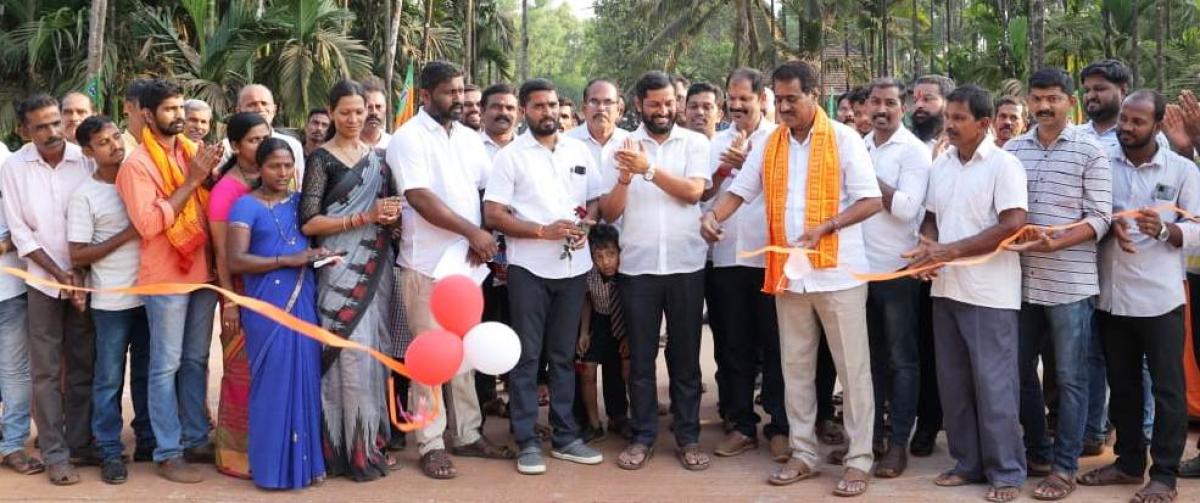 7,900 ಫಲಾನುಭವಿಗಳಿಗೆ ಹಕ್ಕುಪತ್ರ ವಿತರಣೆ: ಉಮಾನಾಥ ಕೋಟ್ಯಾನ್