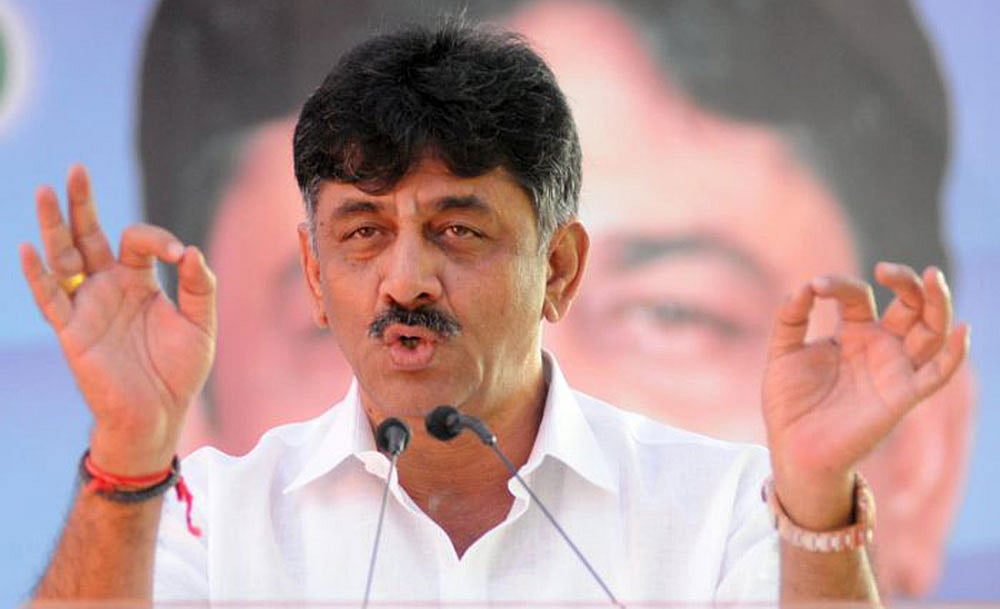 ನೀರಾವರಿ ಯೋಜನೆ: ಕೇಂದ್ರಕ್ಕೆ ಅಧಿಕಾರಿಗಳೇ ಮಧ್ಯವರ್ತಿ –ಡಿ.ಕೆ.ಶಿವಕುಮಾರ್